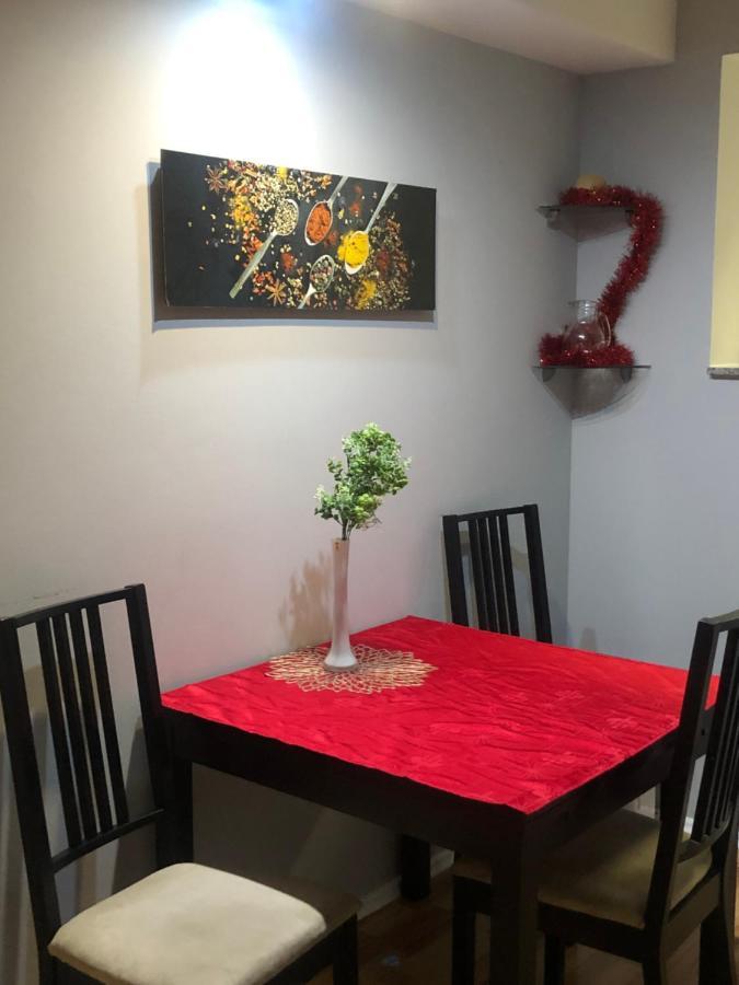 Apartment Red Square Любляна Екстериор снимка